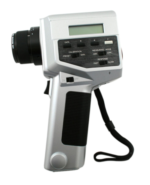 CS-100A Luminance and Color Meter